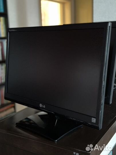 Монитор LG Flatron E 2241