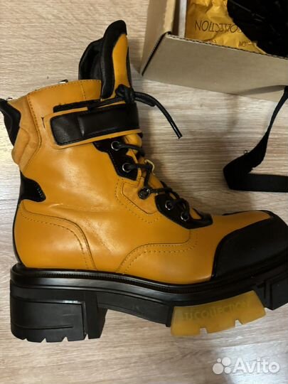 Ботинки женские