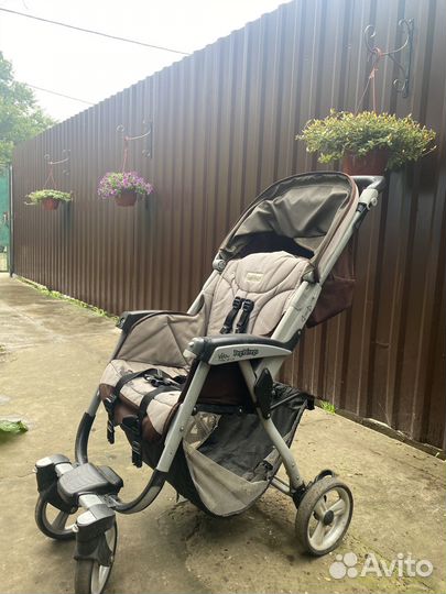 Коляска прогулочная Peg Perego Aria
