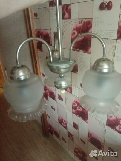 Люстра потолочная бу