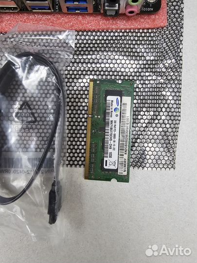 Материнская плата ASRock J3160-ITX для сборки NAS