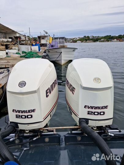 Лодочный мотор Б/У evinrude 200 л/с