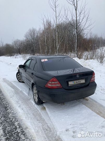 Mercedes-Benz C-класс 2.0 МТ, 2000, 400 000 км