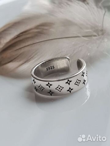 Кольцо в стиле louis vuitton. Штамп. Новое