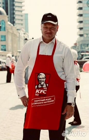 Промоутер раздача листовок