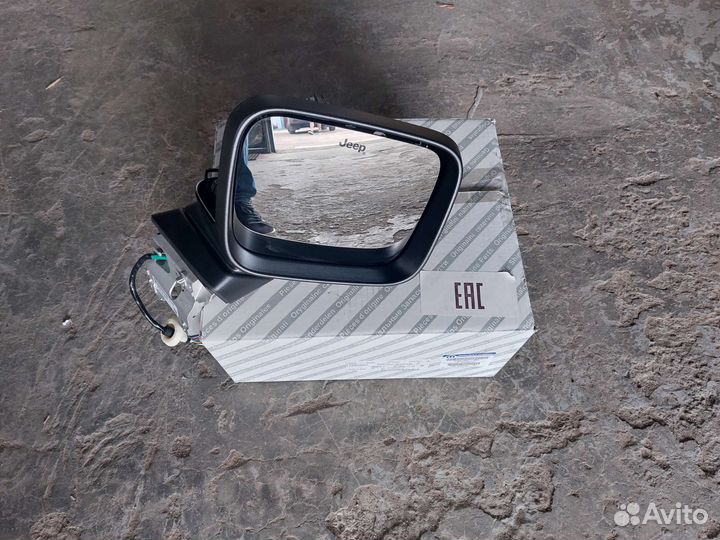 Новое правое зеркало Jeep Renegade оригинал