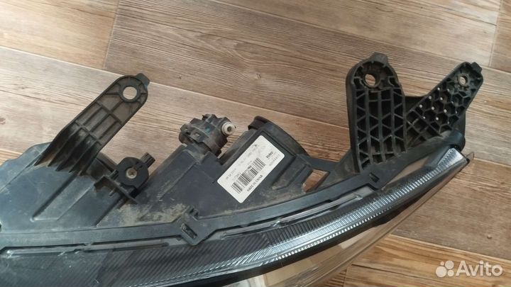 Фара левая chery tiggo 3 T11-3172010CA