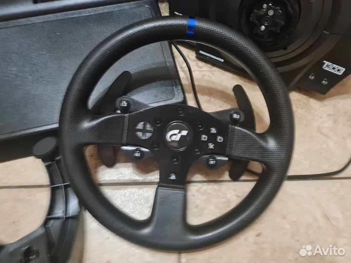 Руль thrustmaster 1080 градусов 3 педали
