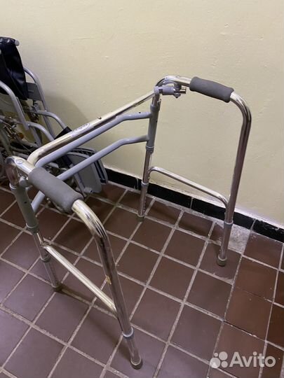 Ходунки для взрослых