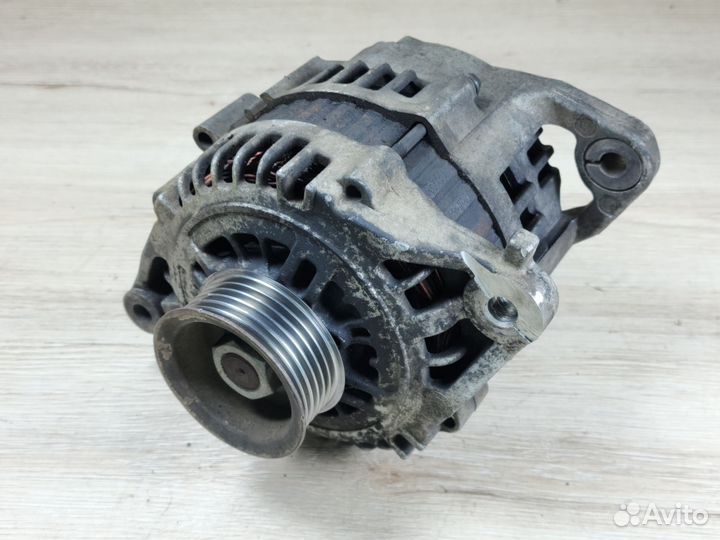 Генератор Nissan Almera N16 Primera P11 P12