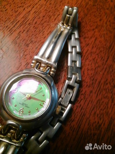 Часы кварцевые, наручные, женские
