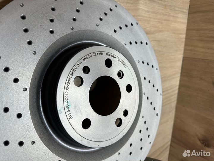 Передний тормозной диск Brembo Mercedes-Benz W166