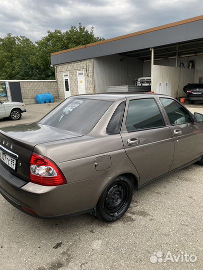 Сиденья на priora