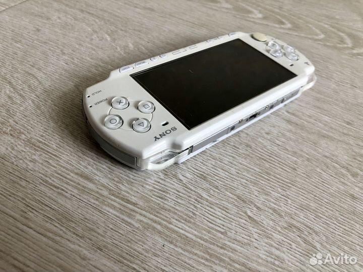 Sony PSP 2008\Отличная\Прошита\Более 100 игр