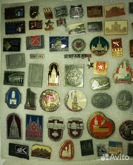 Значки по теме Москва, 140 шт