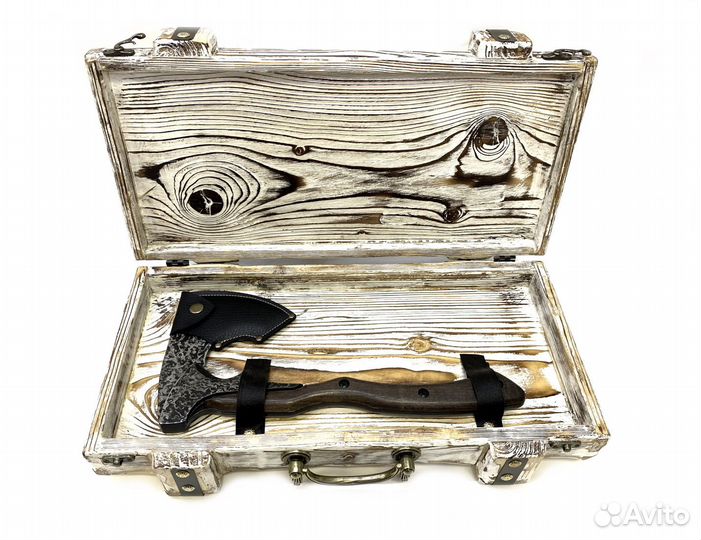 Подарочная шкатулка сундук для топора