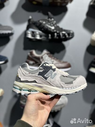 Кроссовки New Balance 2002r grey