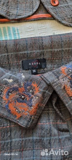 Костюм женский