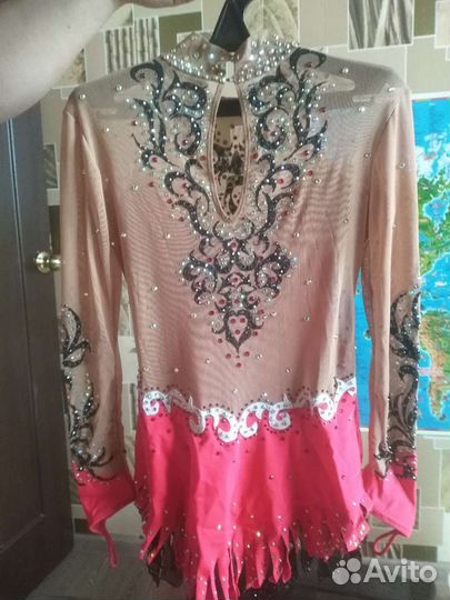 Костюм для фигурного катания