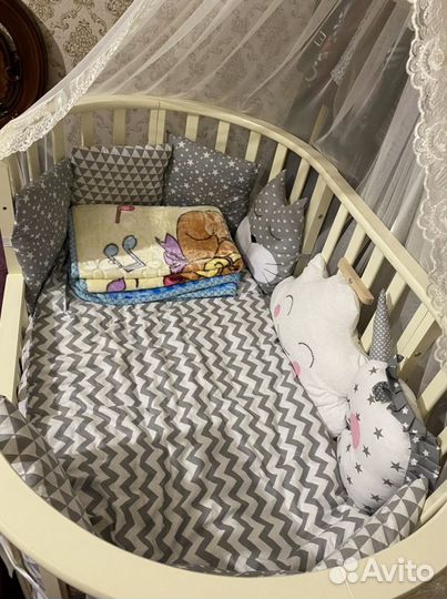 Детская кроватка с маятником 9в1