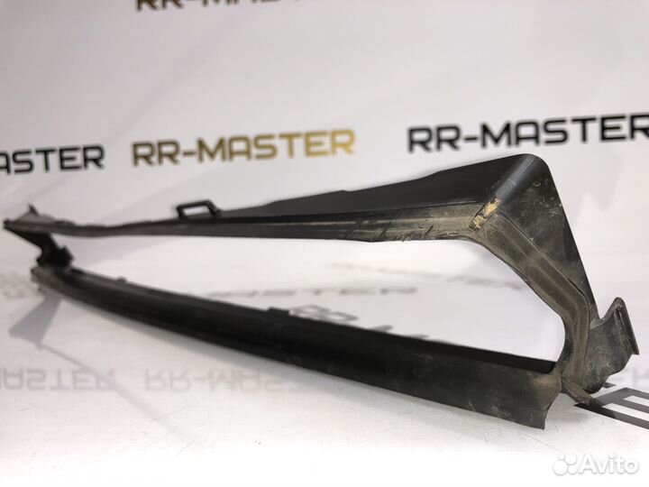 Дифлектор радиатора Land Rover discovery 5