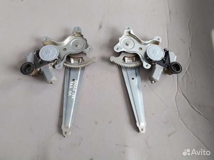 Стеклоподъемник электр. задний Toyota Land Cruiser