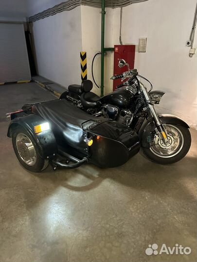 Хонда VTX1800N с коляской