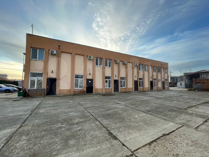 Склад, 661 м²