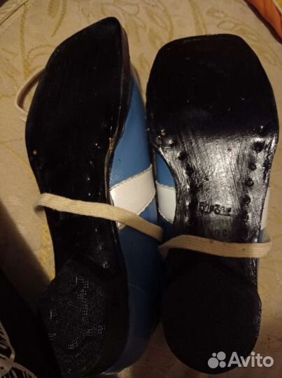 Лыжные ботинки СССР