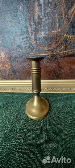 Антикварный бронзовый подсвечник