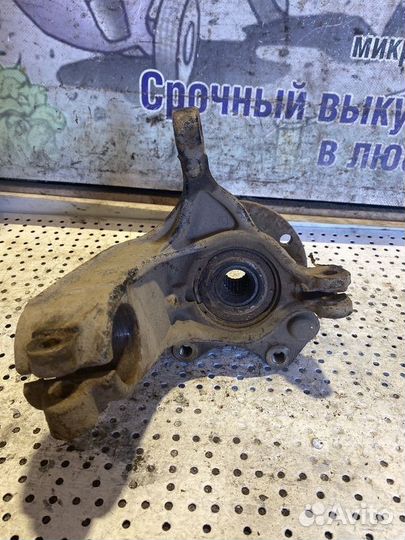 Кулак поворотный передний правый Citroen C3