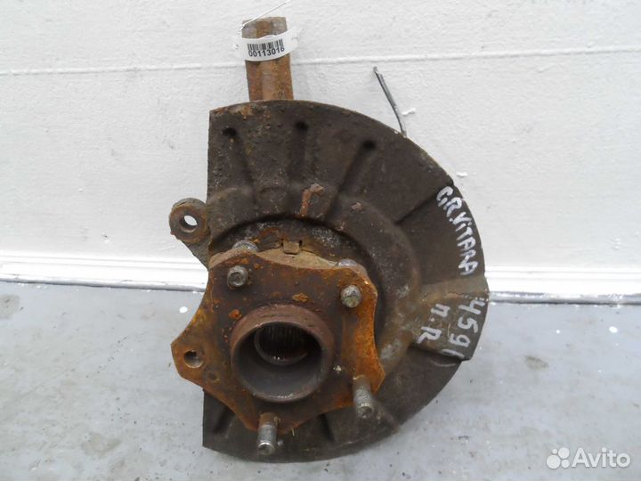 Кулак поворотный правый Suzuki Grand Vitara 2 JT