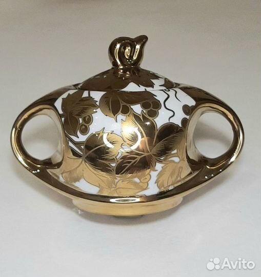 Сервиз 5 чайных пар, чайник, сахарница, молочник