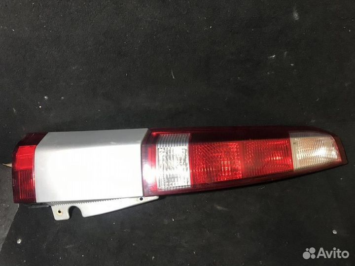 Фонарь задний левый Opel Meriva A 2003-2006