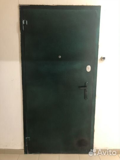 Дверь входная металлическая