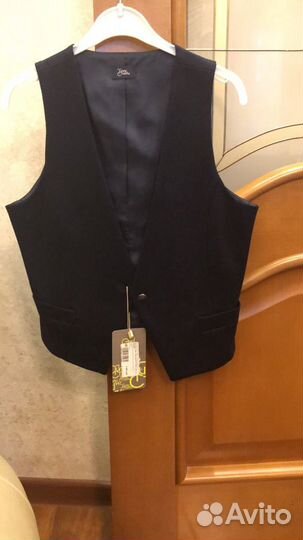 Школьный жилет для девочки