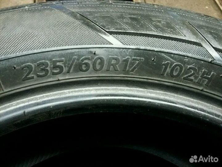 Hankook Dynapro HP RA23 235/60 R17