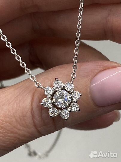 Подвеска с бриллиантами