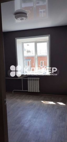 2-к. квартира, 47 м², 3/3 эт.