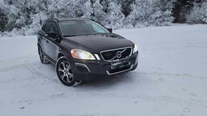 Volvo XC60: фото владельца