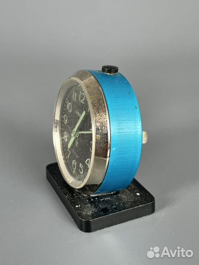 Маленький будильник Ракета СССР винтажный