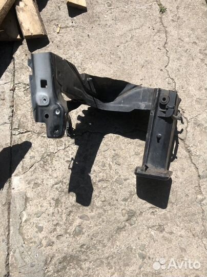 Лонжерон правый audi A4 B7