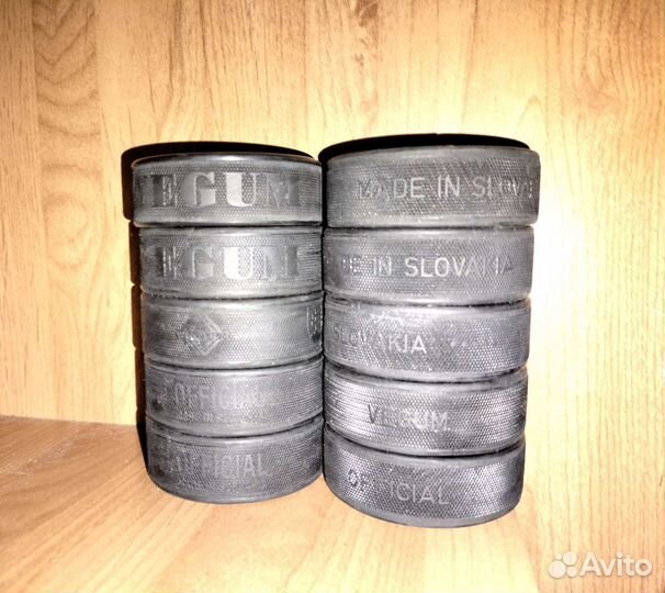 Шайба хоккейная 10 штук