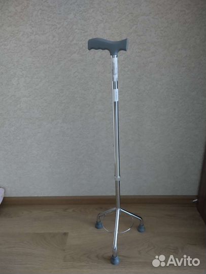 Трость 3-х опорочная