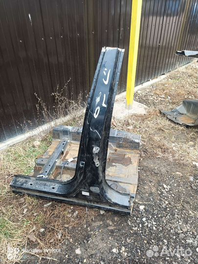 Nissan Teana J32 Стойка центральная левая сторона