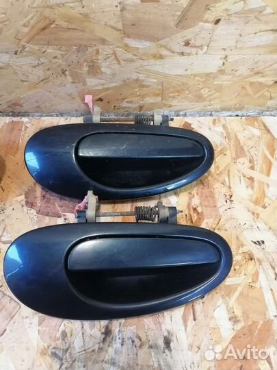 Дверные ручки наружние Dodge stratus 2