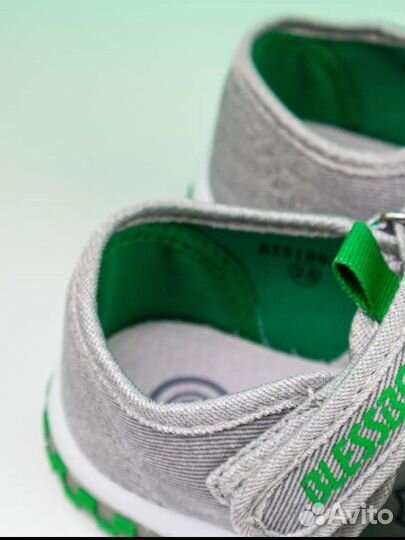 Сандалии текстильные