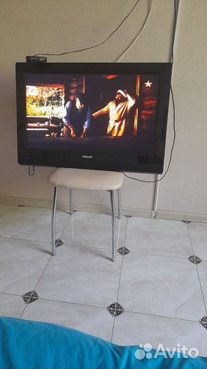 Продам телевизор philips