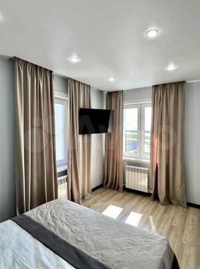 2-к. квартира, 42 м², 10/18 эт.