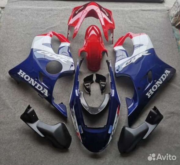 Пластик на Honda f4i 01-07